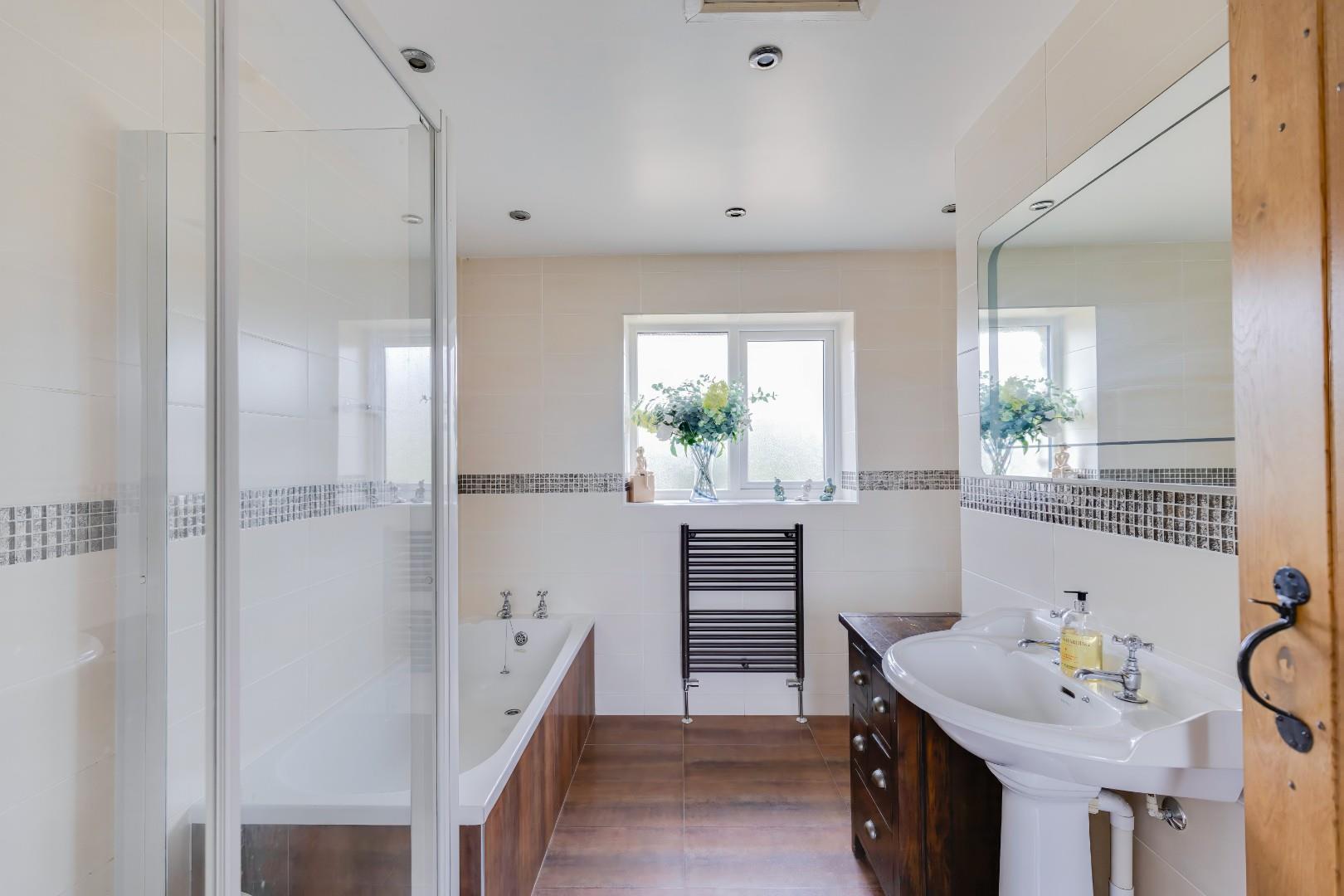 Yr Ysgubor, Llandow, Vale Of Glamorgan, CF71 7PX